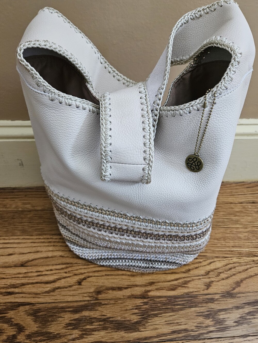 The Sak 120 Leather Hobo Bag In Neutral Colors